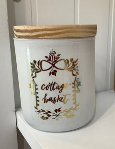 Cottage Basket White Candle with Wood Lid-Orange Peel and Cinnamon