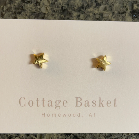 Gold star stud earrings