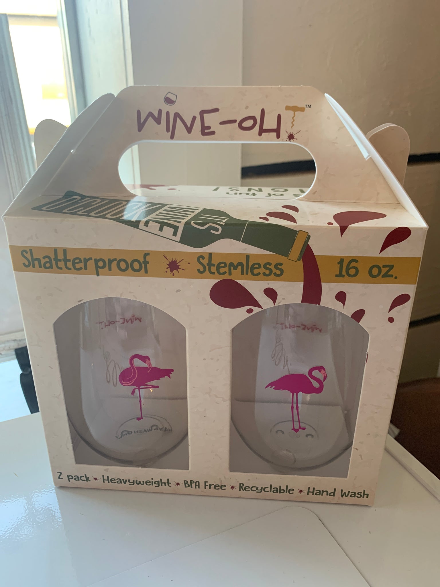 Wine-oh flamingo stemless set off 2