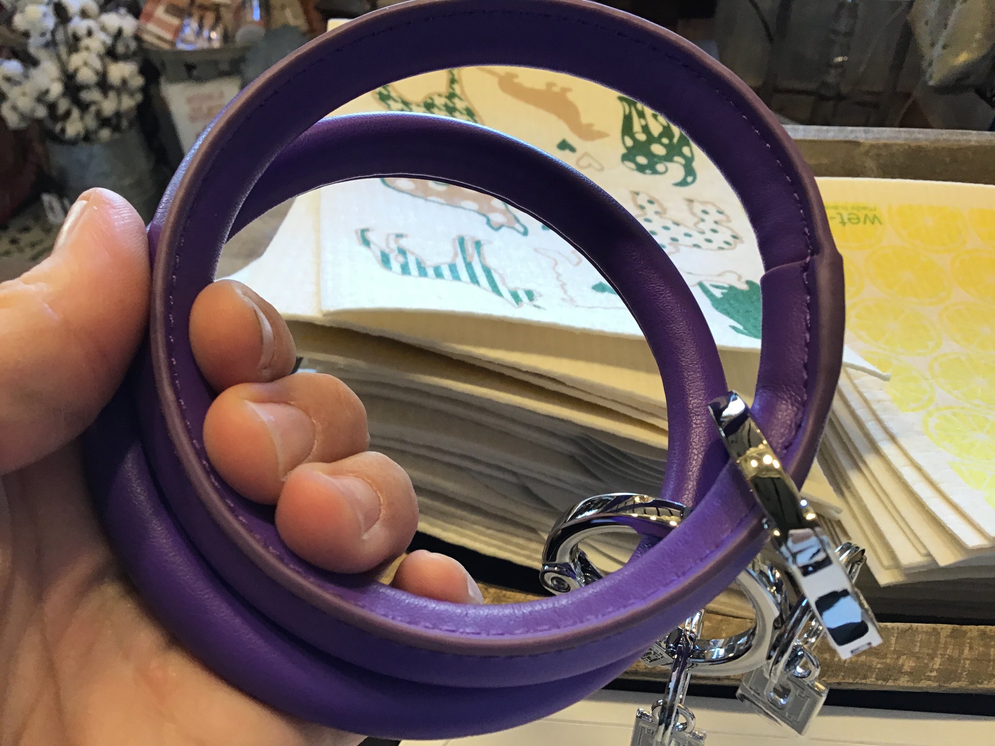 Oventure Big O Silicone Key Ring - Deep Purple