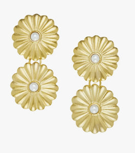 Susan Shaw Gold Double Concho with Pearl Earrings (1271W)